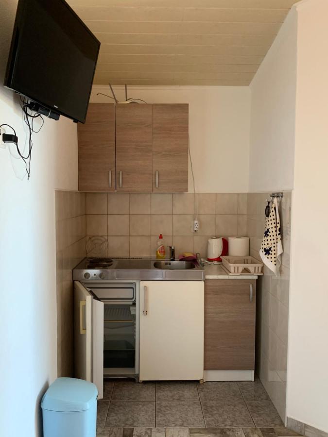 Studio Apartment Simi Trogir Exterior photo